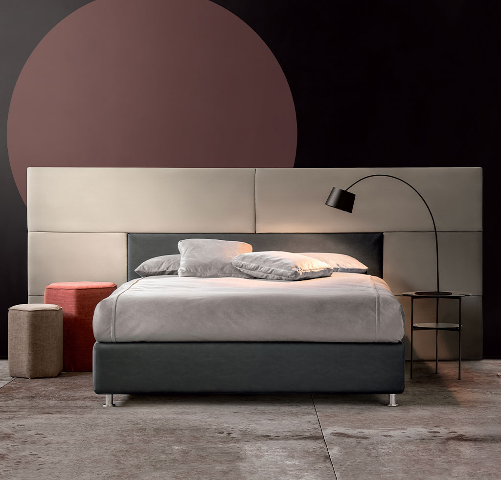 letto con pannellatura imbottita realizzabile su misura